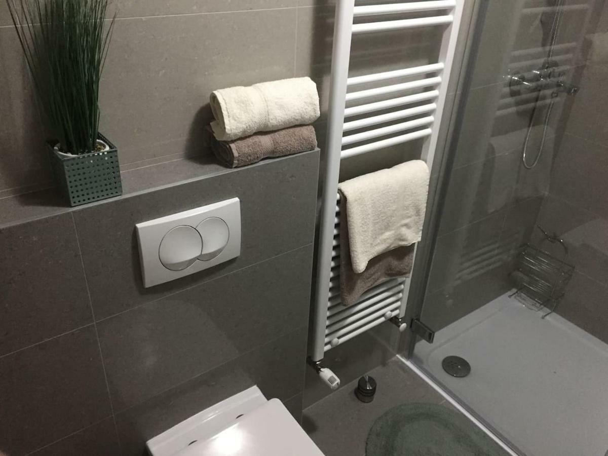 Apartment F&f Otocac